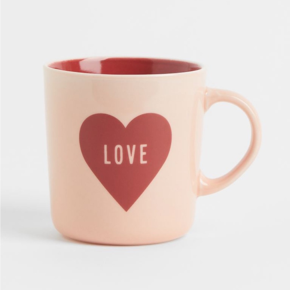 H&M love mug for Valentine’s Day